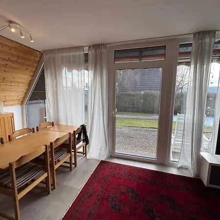 Eulenburg Am Reuthsee - Nurdachhaus Zwischen Rhoen & Hassbergen *