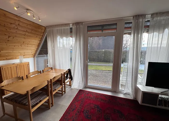 Eulenburg Am Reuthsee - Nurdachhaus Zwischen Rhoen & Hassbergen *